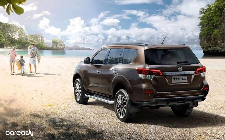 Đánh giá xe Nissan Tera về thiết kế đuôi xe