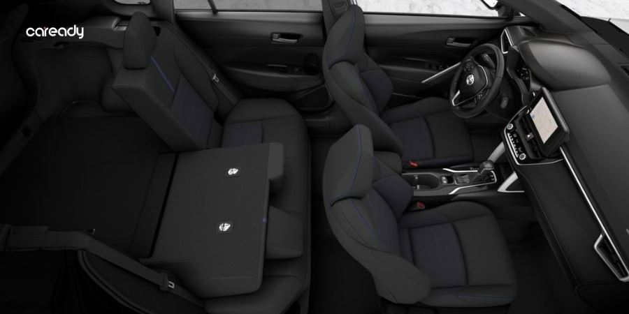 Nội thất Toyota Cross tối giản, tinh tế