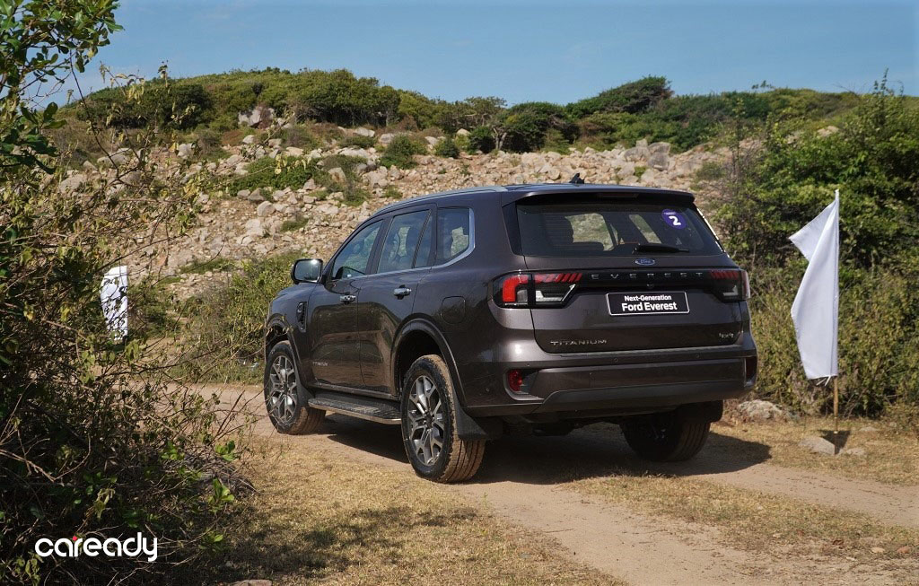 Đuôi xe có phần mềm mại hơn so với tổng thể