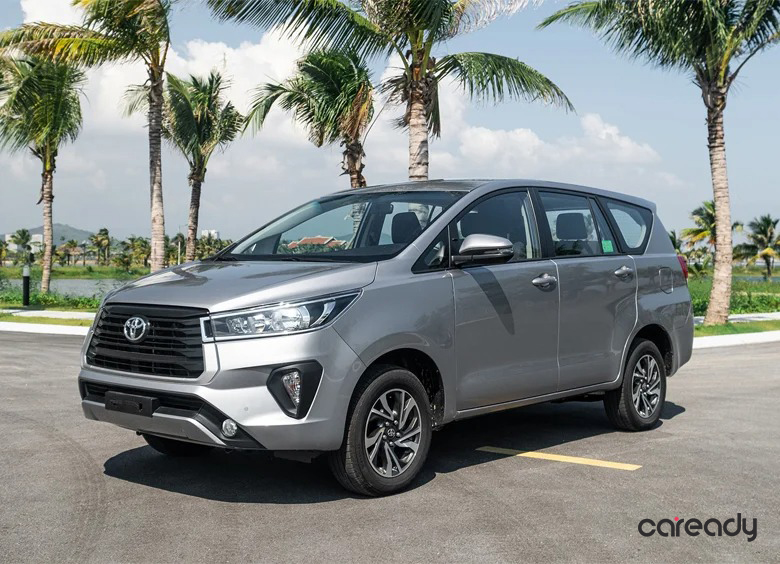 Mẫu Toyota Innova đang được bán tại Việt Nam