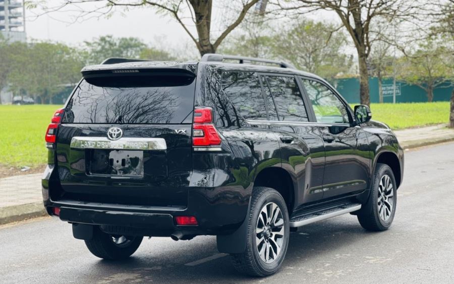 Toyota Land Cruiser Prado VX 2022 - Màu đen - Có xe giao ngay