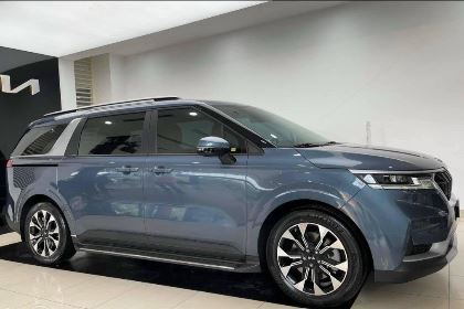 Kia Carnival 2.2D Signature 7 ghế 2022 - Màu xanh xám