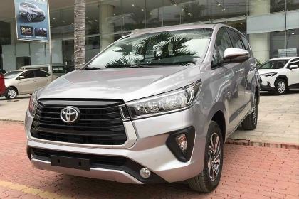 Toyota Innova 2.0E 2022 Bạc - Hỗ trợ vay vốn 80% giá trị xe