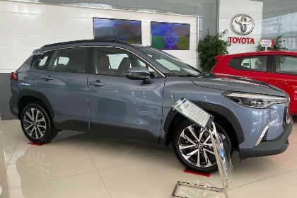 Toyota Corolla Cross 1.8 V 2022 Xám xanh - Tặng gói phụ kiện chính hãng
