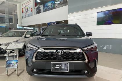 Toyota Corolla Cross 1.8 V 2022 Xám xanh - Tặng gói phụ kiện 5 triệu