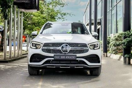Mercedes-Benz GLC 300 4MATIC 2022 Trắng - Tặng bộ phụ kiện chính hãng