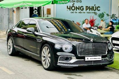 Bentley Flying Spur First Edition-one model 2021