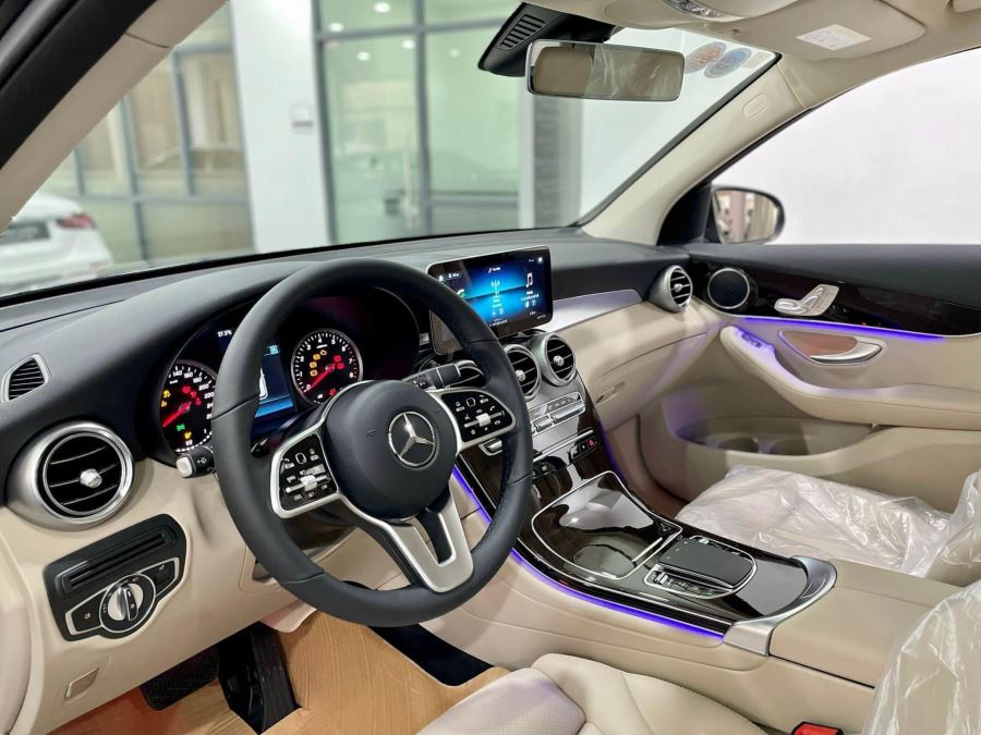 Mercedes-Benz GLC 200 V1 2022 - GIAO NGAY